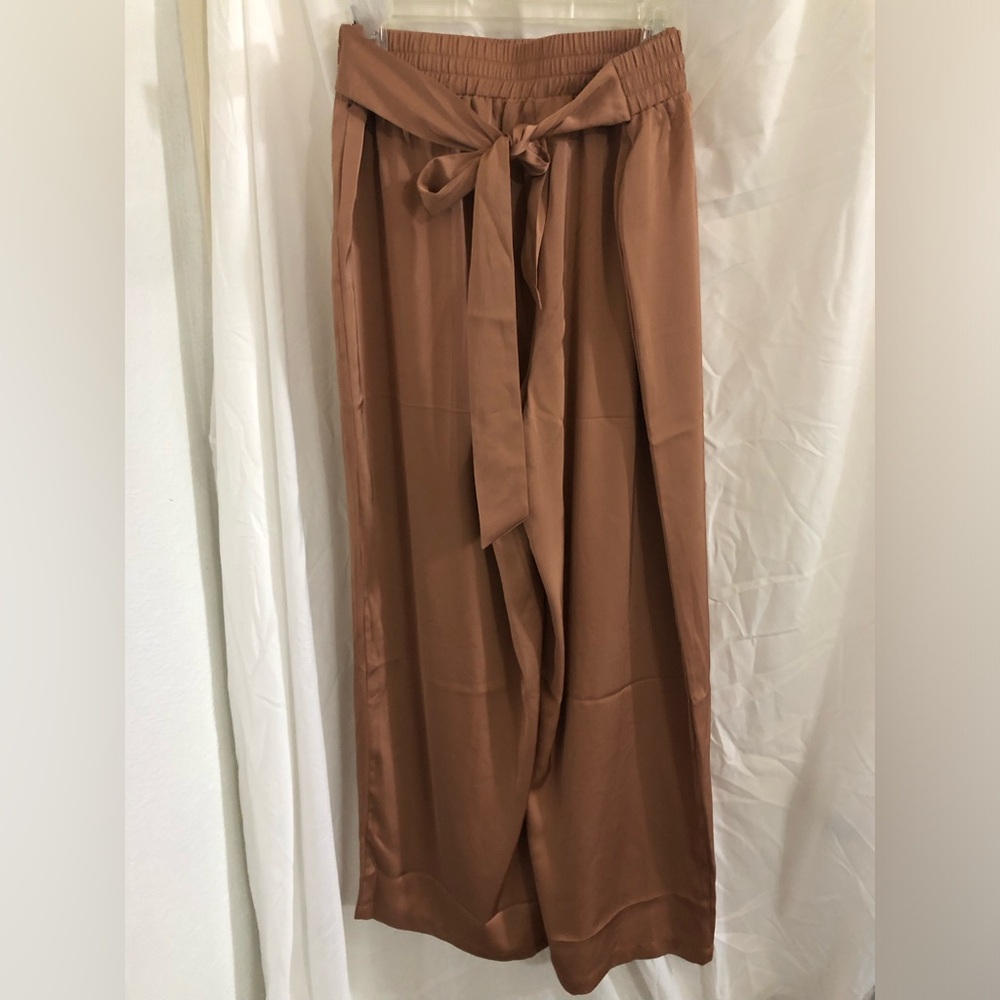 Nicole Miller mocha mousse brown satin effect belted pants‎ size large brand new